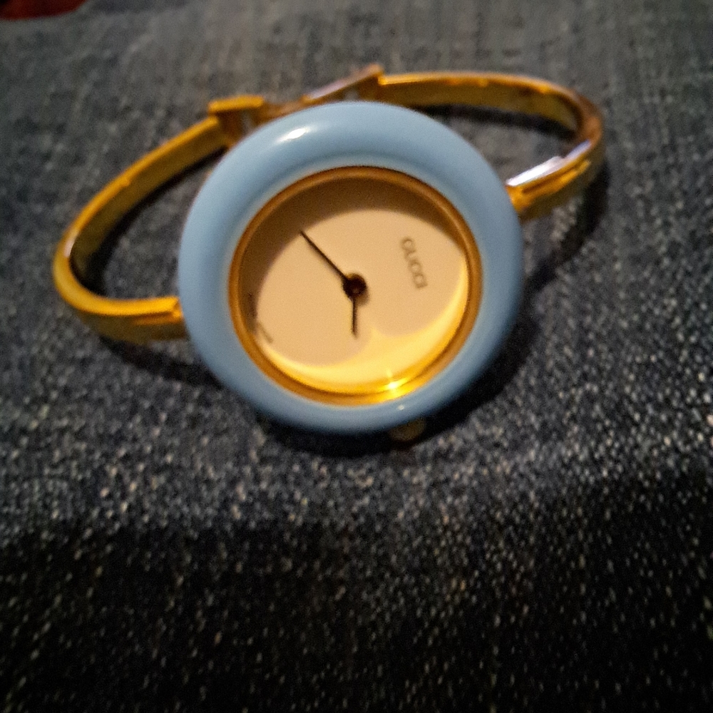 Vintage Gucci Bangle Watch